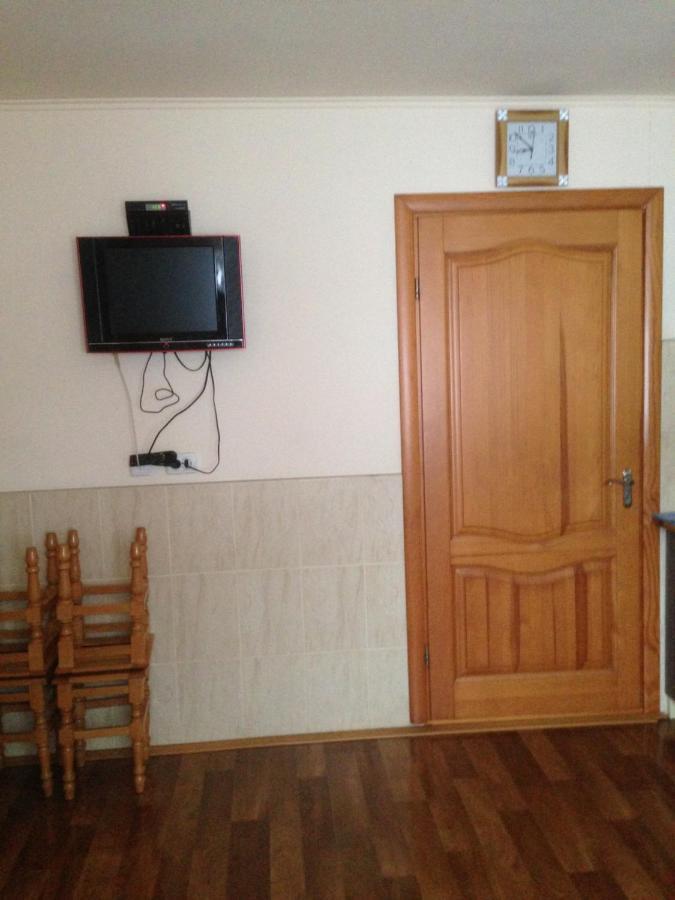 Карпатська Перлина Apartment Iltsi ภายนอก รูปภาพ